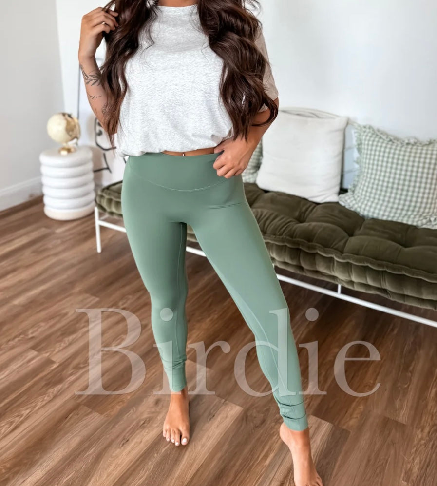 Melt leggings (PREORDER- arriving end of July)