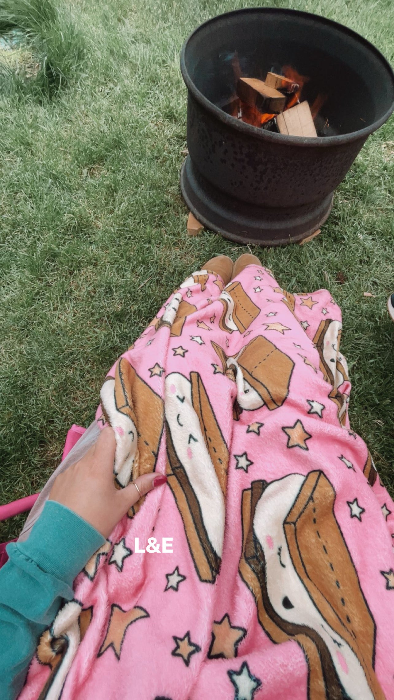 Cozy camping blankets