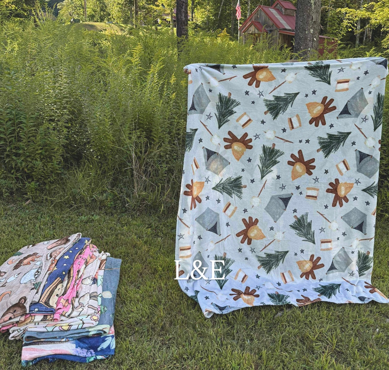 Cozy camping blankets