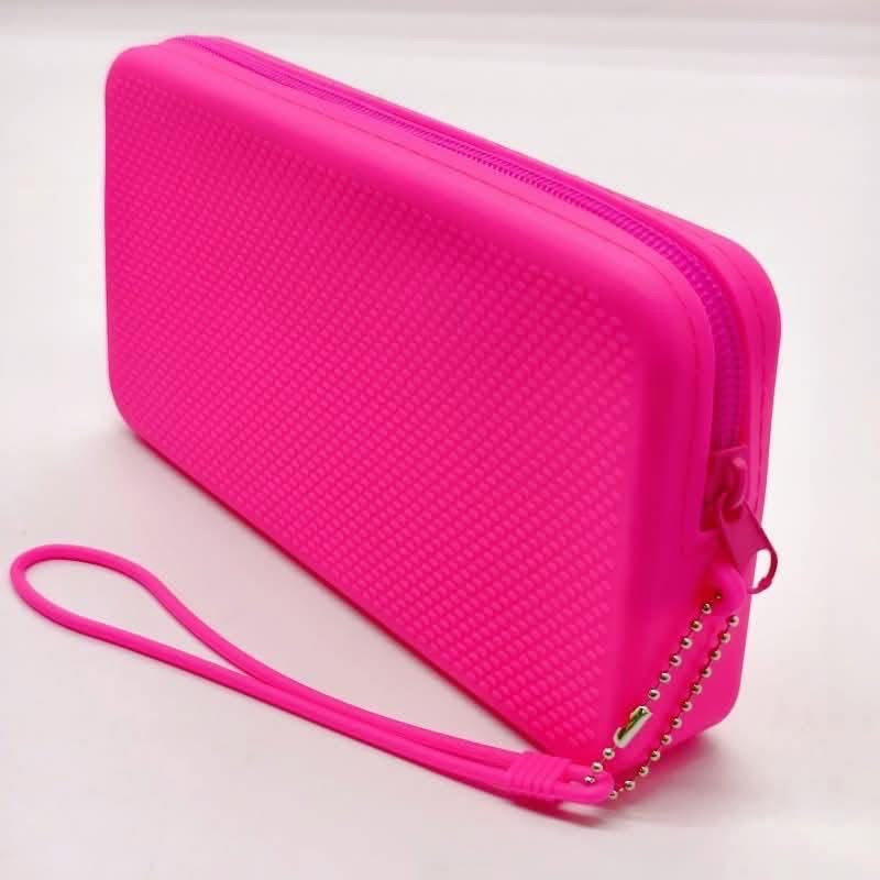 Durable zipper closure-waterproof clutches (ARRIVING END OF JUNE)