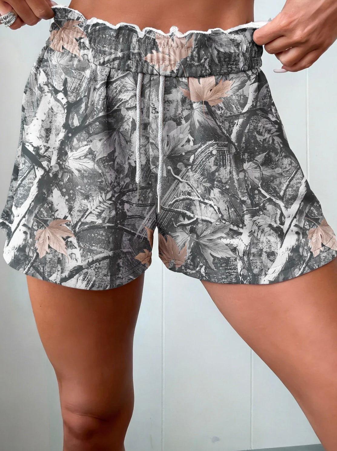 Gray maple leaf printed shorties
