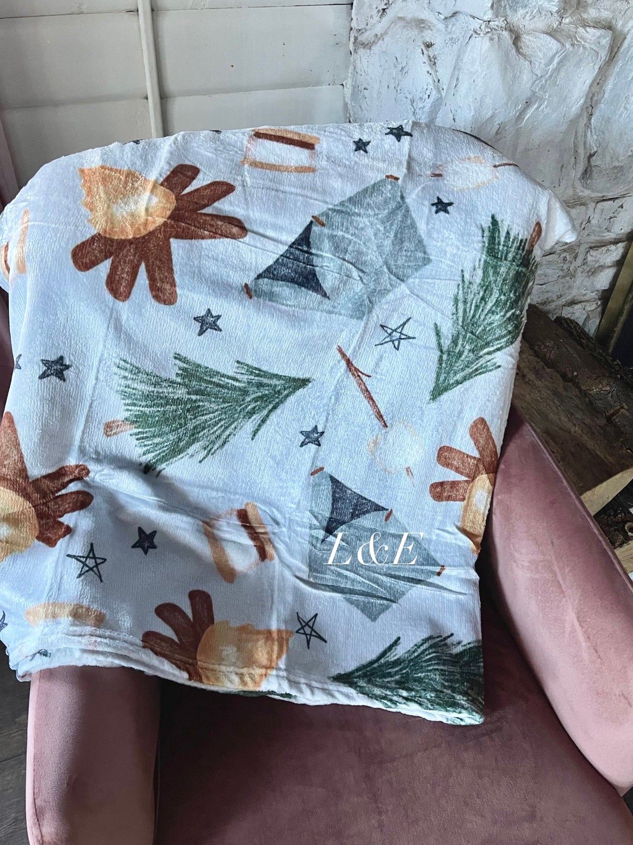 Cozy camping blankets