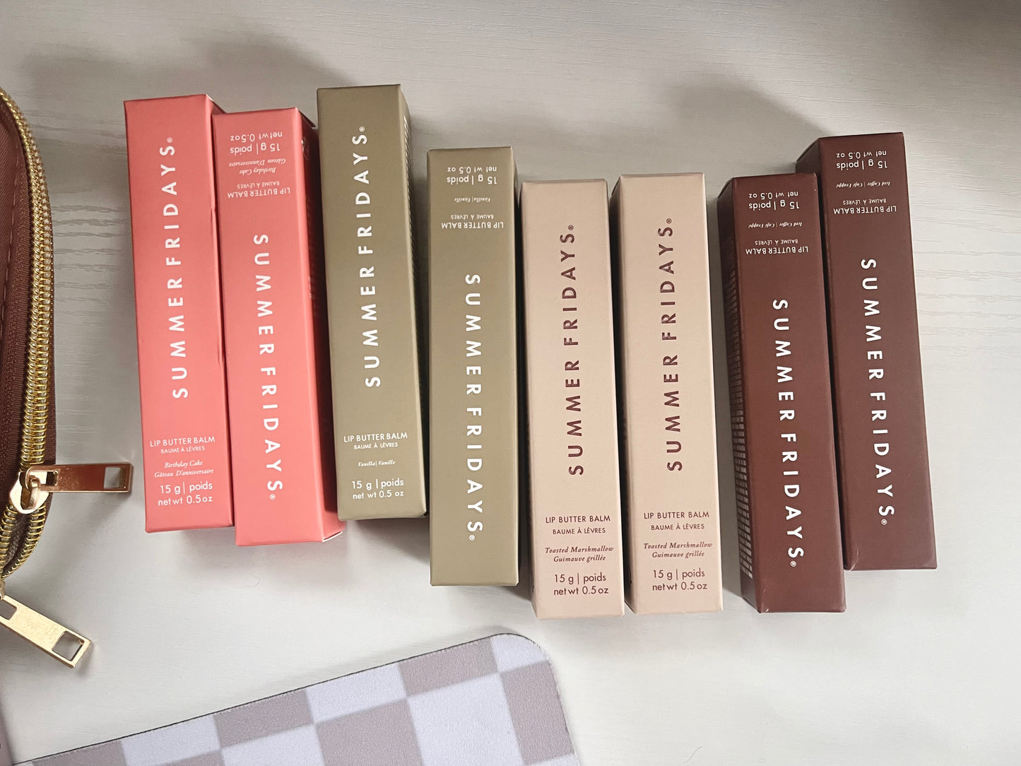 LIP GLOSS•sent at random•(PREORDER- orders go in every friday||5-7 business days)